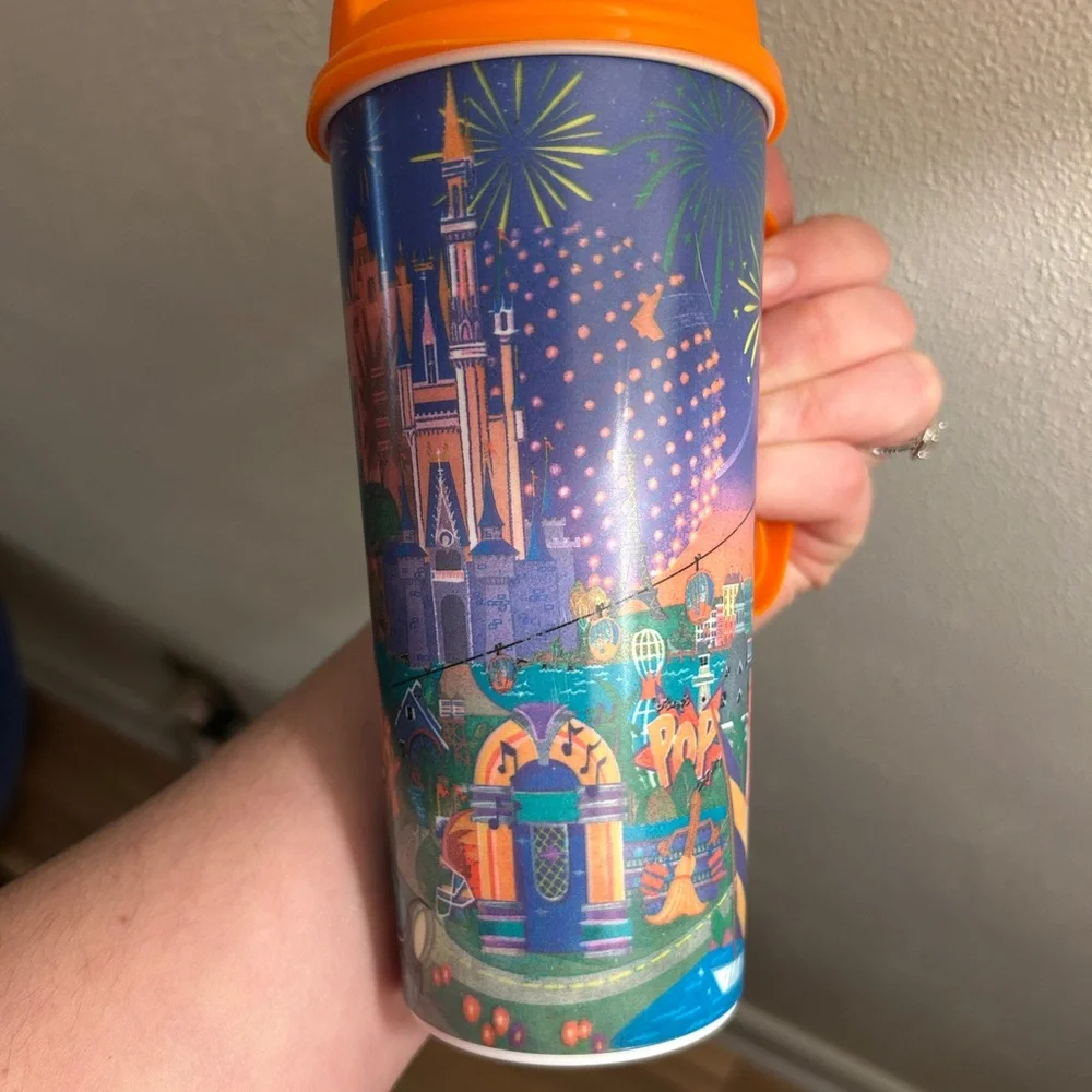 2024 Walt Disney World Resort Reusable Refillable Mug Mickey & Friends